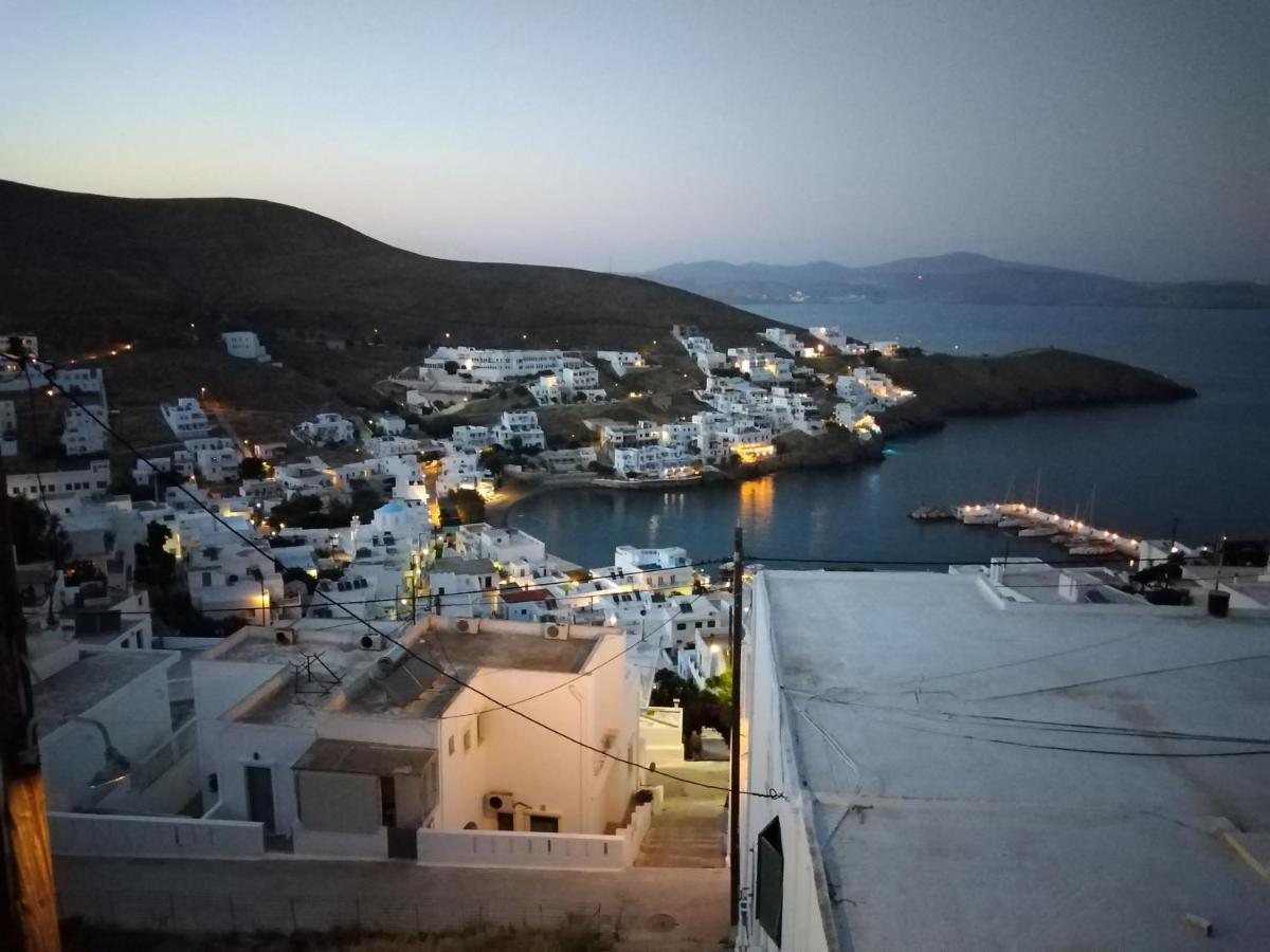 Θέαστρον - Theastron House With Great View In Chora Apartment Pera Gyalos Exterior photo