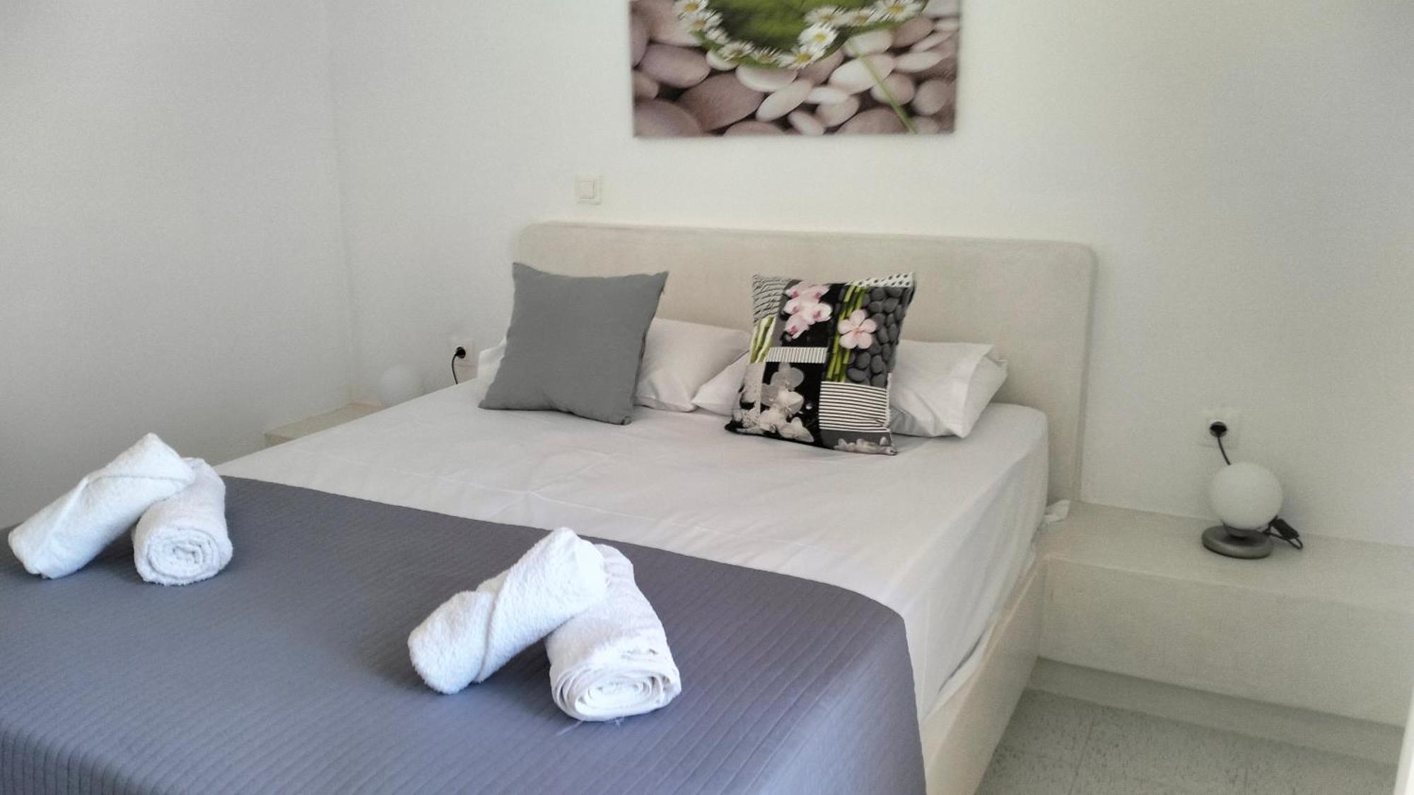 Θέαστρον - Theastron House With Great View In Chora Apartment Pera Gyalos Exterior photo