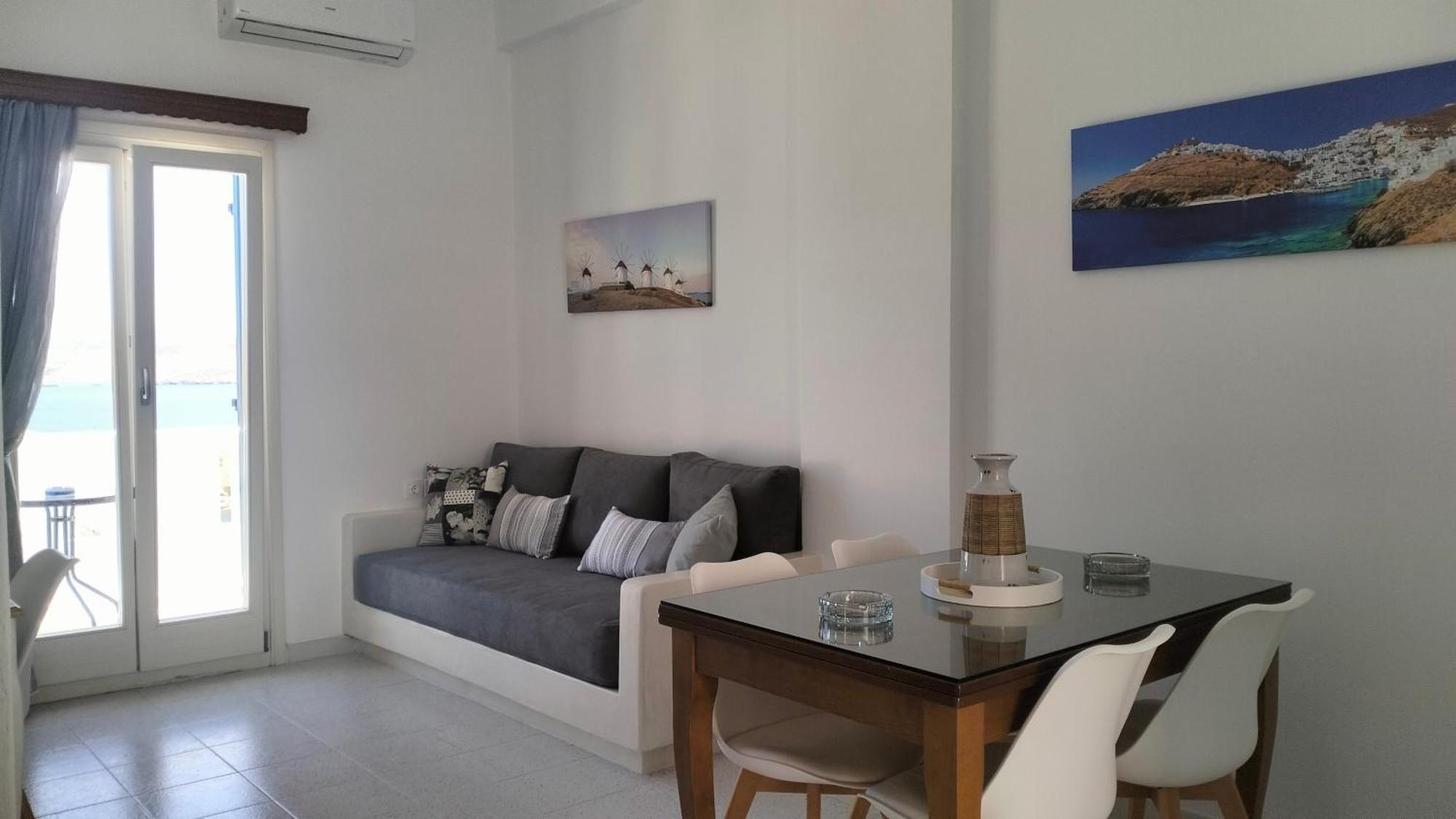Θέαστρον - Theastron House With Great View In Chora Apartment Pera Gyalos Exterior photo