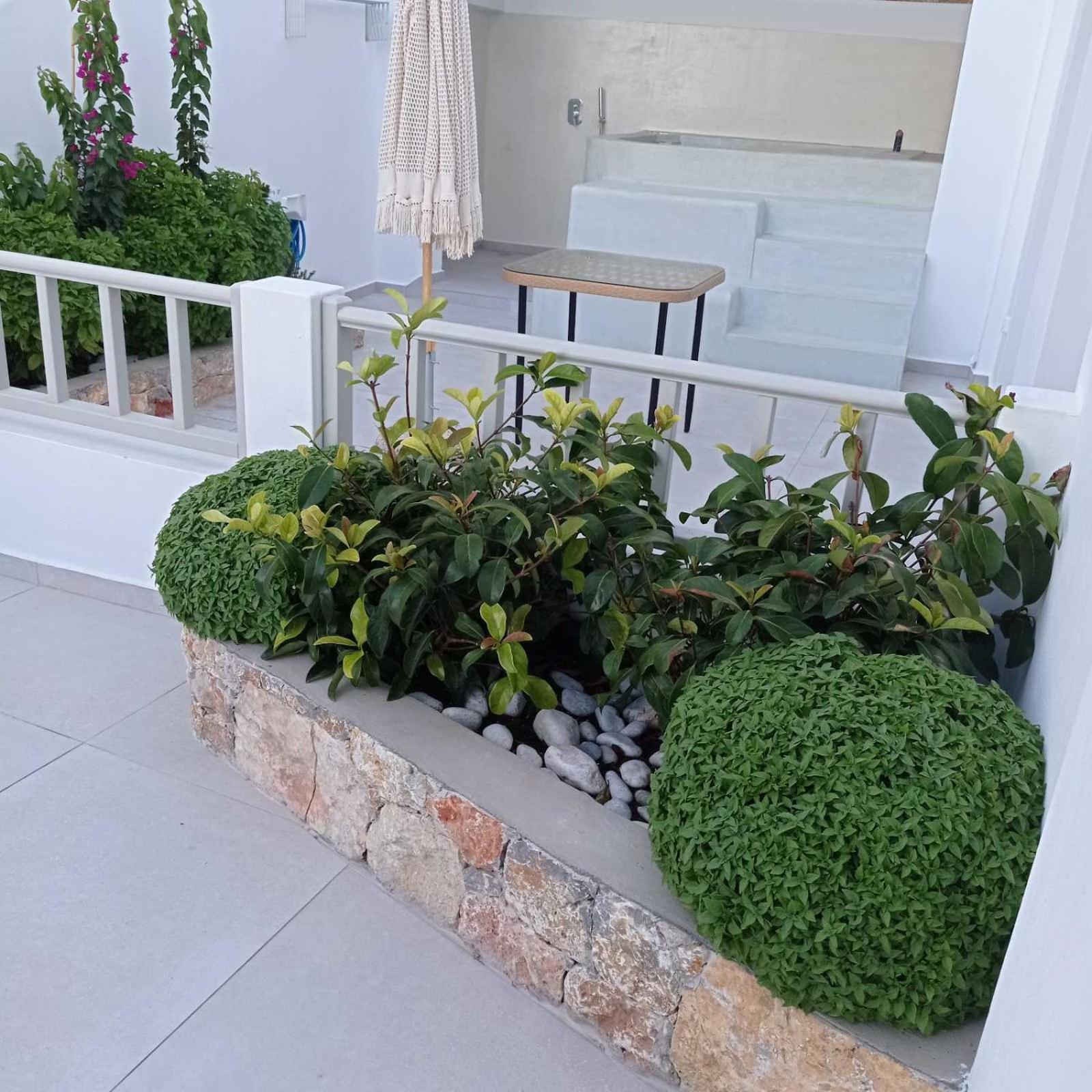 Θέαστρον - Theastron House With Great View In Chora Apartment Pera Gyalos Exterior photo