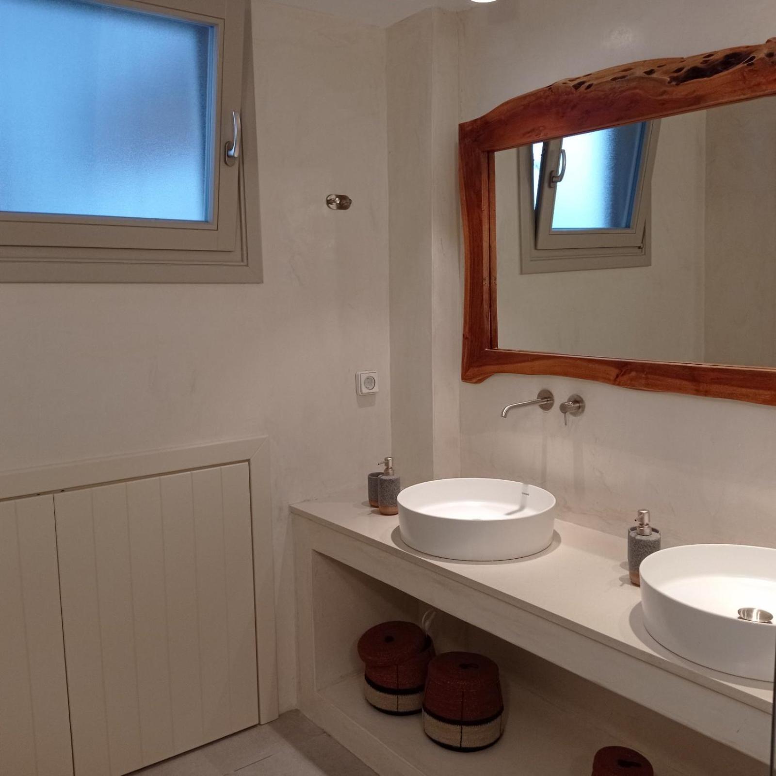 Θέαστρον - Theastron House With Great View In Chora Apartment Pera Gyalos Exterior photo