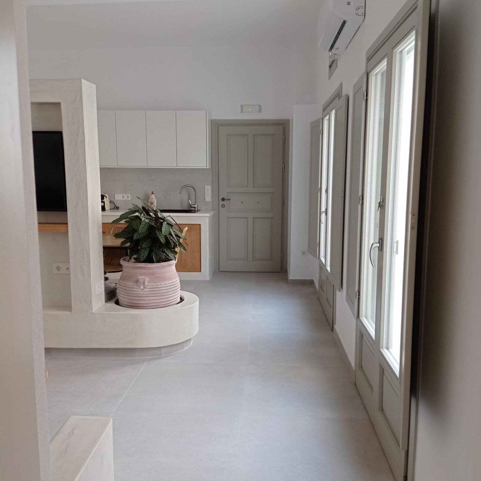 Θέαστρον - Theastron House With Great View In Chora Apartment Pera Gyalos Exterior photo